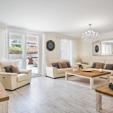 Sitges Spaces Mediterranean Apartments 5 Bedrooms, 4 Bathrooms, 75M2 Terrace, Centre Sitges- Sleeps 11 Exteriér fotografie