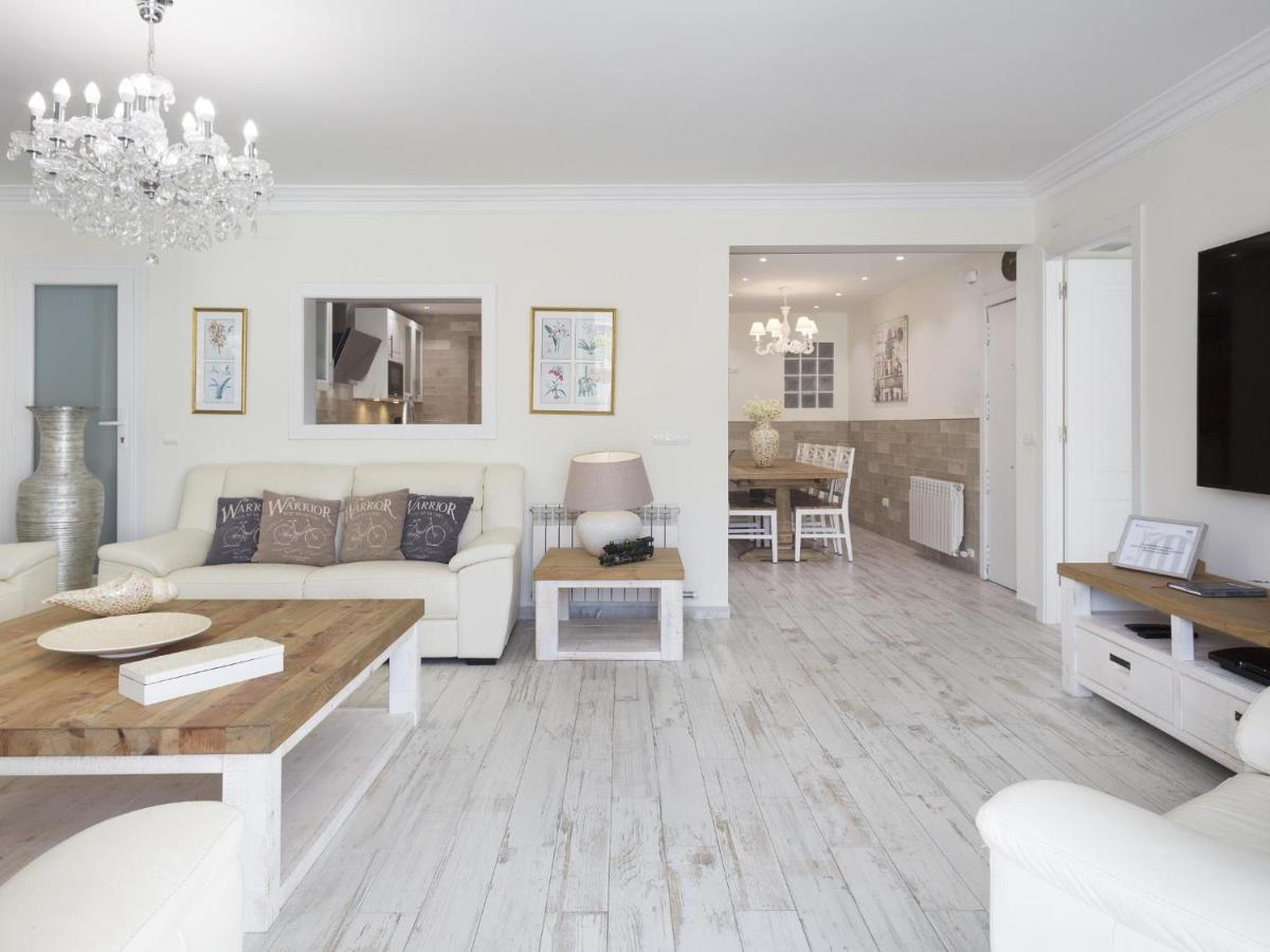 Sitges Spaces Mediterranean Apartments 5 Bedrooms, 4 Bathrooms, 75M2 Terrace, Centre Sitges- Sleeps 11 Exteriér fotografie